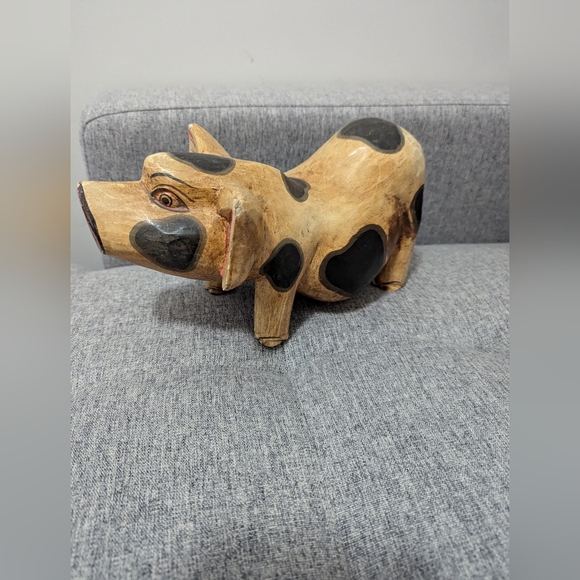 Market pig. Folk Art. Vintage. 12 inches long and 6 inches high. Spotted. GUC. - Picture 3 of 8